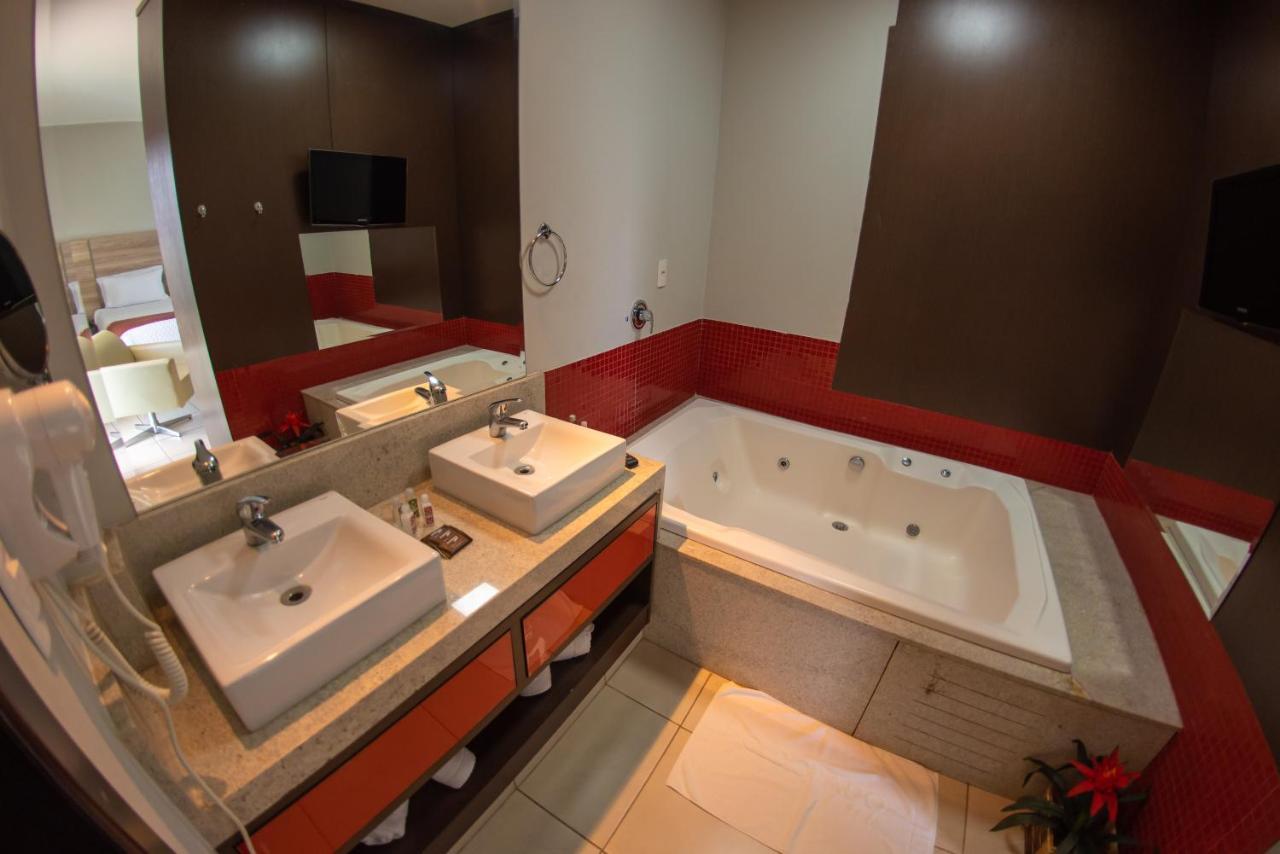 Hotel Eldorado Paracatu Extérieur photo